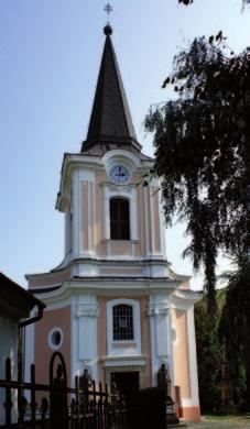 1902 pochází fresková výzdoba stropu, v r. 1951 byly zakoupeny nové 2manuálové varhany. V posledních letech prošel kostel většími opravami. Pravidelné bohoslužby: neděle v 8.