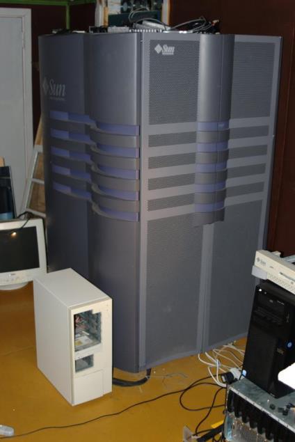 Krátká historie paralelních výpočtů 1990s databáze,