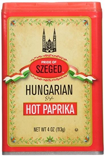 Pěší prohlídka historického jádra města: Chrámové náměstí s biskupskou katedrálou, náměstí Szechenyi tér s radnicí a vodotrysky, projdeme pěší zónou korzem Kárász útca, uvidíme krásnou kašnu s