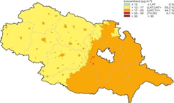 Obrázek 25: Pole průměrné roční koncentrace PM 2,5, zóna Jihovýchod, rok 2011 Zdroj dat: ČHMÚ Obrázek 26: Pole průměrné roční koncentrace PM 2,5, zóna Jihovýchod, pětiletý průměr za roky 2007-2011