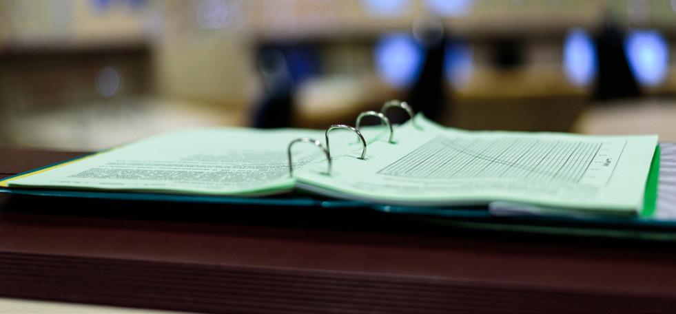 Úvodní slovo Úvodní slovo Vážení akcionáři, vážení obchodní partneři a spolupracovníci, společnost OSC, a. s. podniká v oblasti poskytování inženýrských služeb a dodávek v oblasti energetiky a teplárenství.