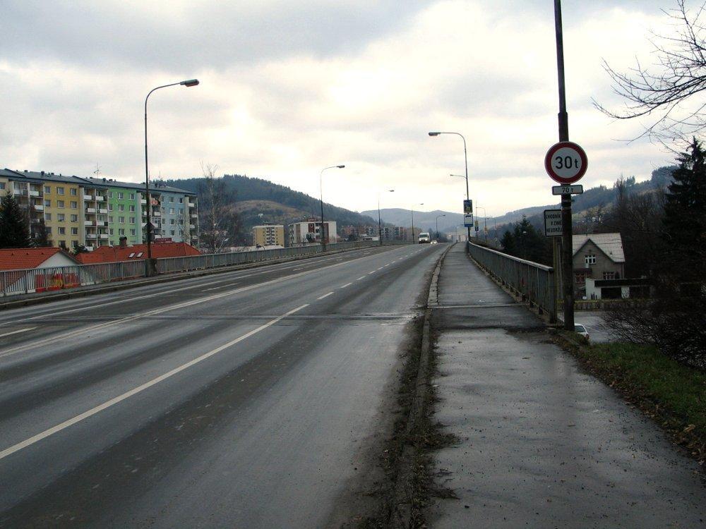název projektu Silnice III/05735: Vsetín, most ev. č. 05735-1 číslo projektu CZ.06.1.42/0.0/0.0/15_002/0002121 Ředitelství silnic Zlínského kraje, příspěvková organizace celkové zp.