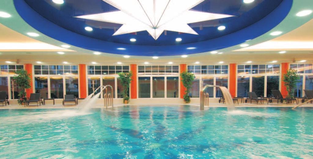 Aqua wellness centrum s největším hotelovým bazénem v Marianských Lázních, whirlpoolem, 2 saunami, parní lázní, tepidariem a jedinečnou solnou jeskyní.