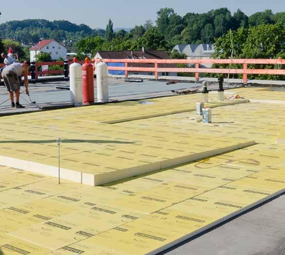 Izolace ploché střechy PAL spád PGV spád spád % optimální ochrana proti chladu optimální ochrana proti horku odolnost proti působení vlhkosti tenká izolace s vysokou účinností