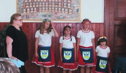 ZPRÁVY Z OBCE Krásné miminko. Pfiivítání nového obãánka obce V sobotu 16. 6. 2018 starosta obce pfiivítal do Ïivota a mezi obãany na í obce malého ALEXANDRA.