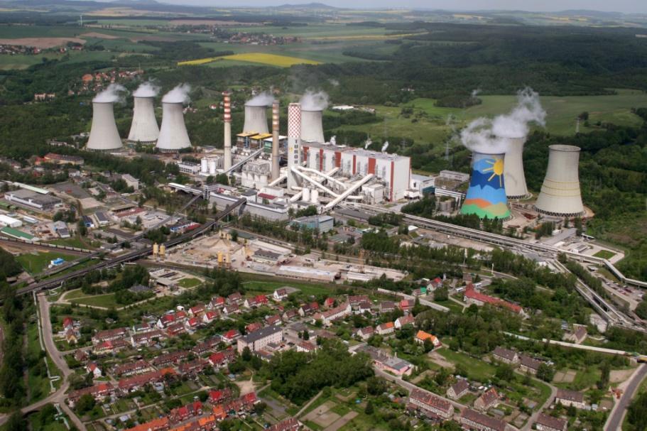 Příloha 13: Elektrárna Turów a její exhalace Elektrárna Turów (POL)