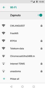 4. Wi-Fi zapnete/vypnete stisknutím vypínače.