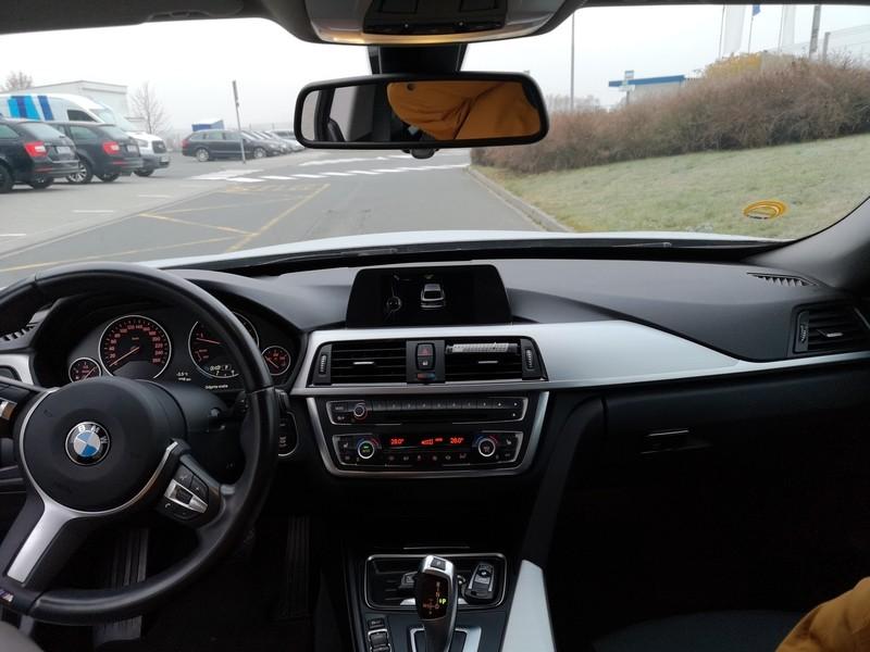 598 Km Odečteno 5 4/4 V intervalu VÝBAVA VOZIDLA Standardní výbava: airbag boč. vpředu, airbag hlavový vpředu, airbag hlavový za., airbag strana spolujezdce odpojit.