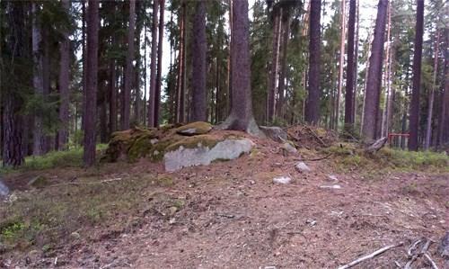 Při hledání krabiček se budete pohybovat na území Chráněné krajinné oblasti (CHKO) Třeboňsko, proto dodržujte pravidla z toho vyplývající.