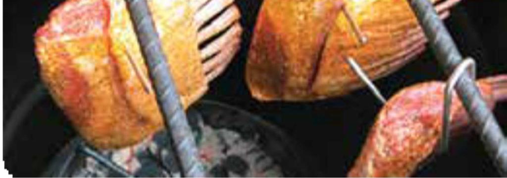 N-HANG (zavěsit a pověsit), aby se pokrm dostal přímo do středu proudění tepla a funguje tak jako stacionární rotisserie díky čemuž má maso vždy skvělou