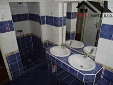 Upravená cena RD Jaroměř 255,00 1 915,00 4 500 000 17 647 0,57 10 058 RD v atraktivní lokalitě "Josefovská Ptáka".