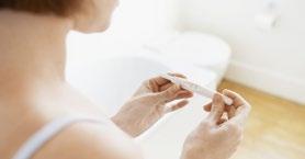 Příprava na mateřství Hormonální profil (LH, FSH, prolaktin, progesteron, estradiol) Laboratorní stanovení hladiny progesteronu a luteinizačního hormonu (LH) v souvislosti s ovulací a dále