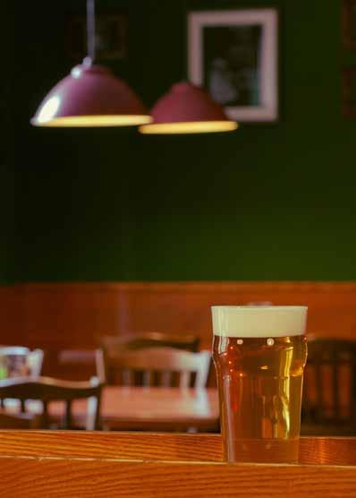 20 PIP Craft Beer Pub q Slezská 1, Praha 2 Vinohrady z 605 000 866 @20pip 20 Nový pivní bar s příjemnou atmosférou a 21 výčepními kohouty se nachází kousek od náměstí Míru.