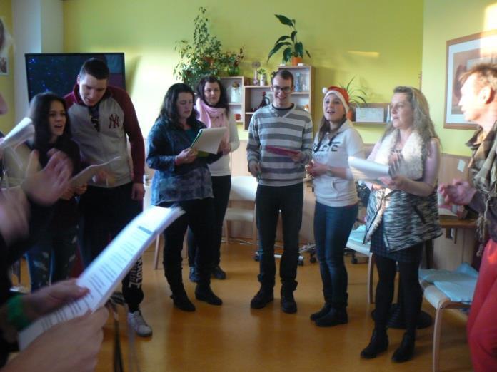 Dobrovolníci ze Slezské diakonie v Harmonii Jednou ročně seznamuje Dobrovolnické centrum dobrovolníky s naší službou prostřednictvím exkurzí