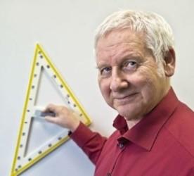 8.10. Výuka matematiky Hejného metodou I ve školním roce 2017/2018 jsme vyučovali na I. stupni a 5.- 6. třídě matematiku podle tzv. Hejného metody.