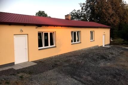 Tyto opravy probíhaly postupně v několika etapách tak, aby byl nejdříve odstraněn havarijní stav objektu a následně školka modernizována, aby mohla být i zvýšena kapacita MŠ a obec mohla pokrýt
