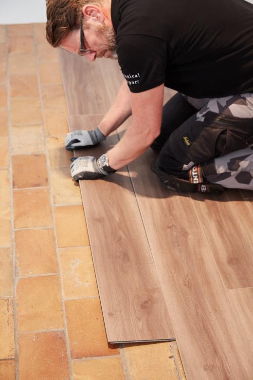 Dokončení podlahy IVC Accessories nabízí celou řadu chytrých podlahových řešení pro dokončení vaší podlahy.