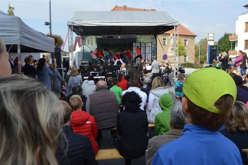 Jedná se o významný okamžik, na který se těšila řada místních sportovců a školáků.