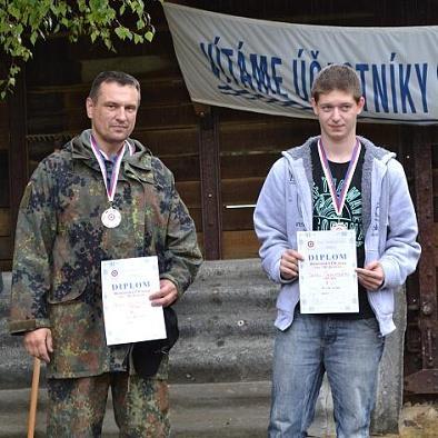 Libovolná puška muži zleva 2. Pavel Janda 3. David Skalický Standardní puška muži zleva 3.