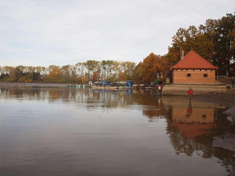 Rybáři 6,16 t + 2,93 t 3,23 t Povodí ~ 1,5 t P odbahnění loviště 7,25 t 4,91 t -2,34 t 2,87