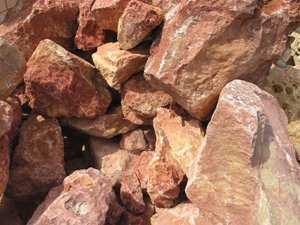 75284 Volcano Extra red 15-30 cm Rocks Limestone 580 kg/mini koš 12 618