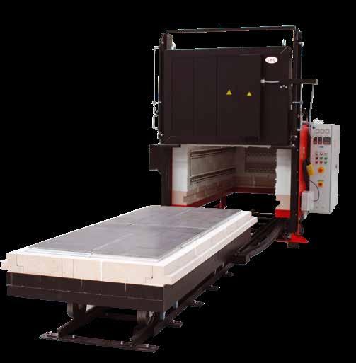Vozokomorové pece VKT do 900 / 1260 C Vozokomorové pece VKT jsou díky robustní ocelové konstrukci vhodné i do těžkých provozů. Vsázka se zakládá na vůz, kterým se pak zajíždí do pece.