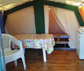 Ostrov Krk, Baška, Baška Beach Camping Resort 3-lůžko Cool 2 + 2P + 1 12 m 2 1-lůžko palanda 200