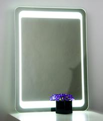 STELLA 70 x 50 cm 1 x 30W, IP44 908-014 80 x 60 cm 1 x 36W, IP44 908-007 Zrcadlo s LED osvětlením dokola, bez vypínače Spiegel mit LED Beleuchtung rundum, ohne Schalter Mirror with