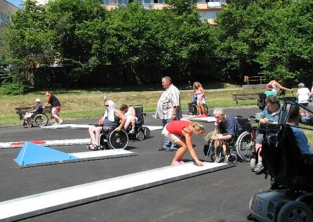 ŽIVOT V REHABILITAČNÍM CENTRU Volný čas tráví obyvatelé