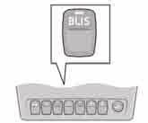 06 Startování a jízda BLIS Informační systém o slepém úhlu (volitelná výbava) Vypnutí a opětovná aktivace BLIS kají. Stiskněte tlačítko READ, viz strana 45, pro vymazání textové zprávy.