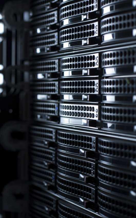 Portfolio služeb Mainframe Server Management Storage Management Data Management Distributed Application Hosting Storage Management Data Management Server Management Mobility and Workplace Mobility &