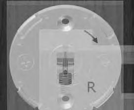 (tightened screw starts to slide-turn on the other side of the door) konstrukce nacvakacích