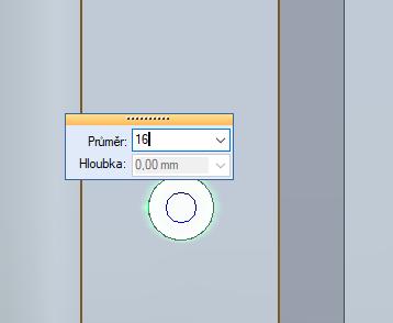 napište hodnotu 16 -> Enter vycentrujte střed otvoru na