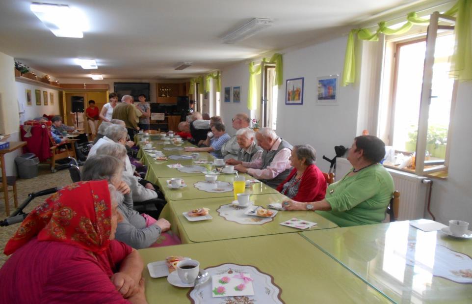 Oslava narozenin V dubnu a červnu jsme také oslavili narozeniny našich