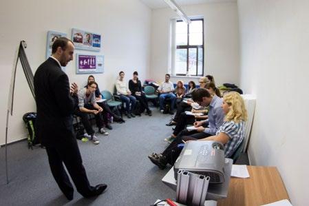 studentů o Předání kontaktů na zúčastněné studenty, pokud k tomu poskytnou souhlas Podporovatel rozvojových kurzů KC Vytváříme a organizujeme kurzy sloužící k rozvoji kompetencí, které jsou aktuálně