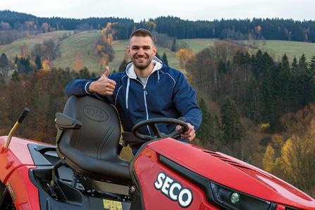 České traktory SECO udržují trávníky mnoha fotbalových klubů Reference Antonín Kříž Starjety, které používáme na Spartě, jsou velice kvalitní.