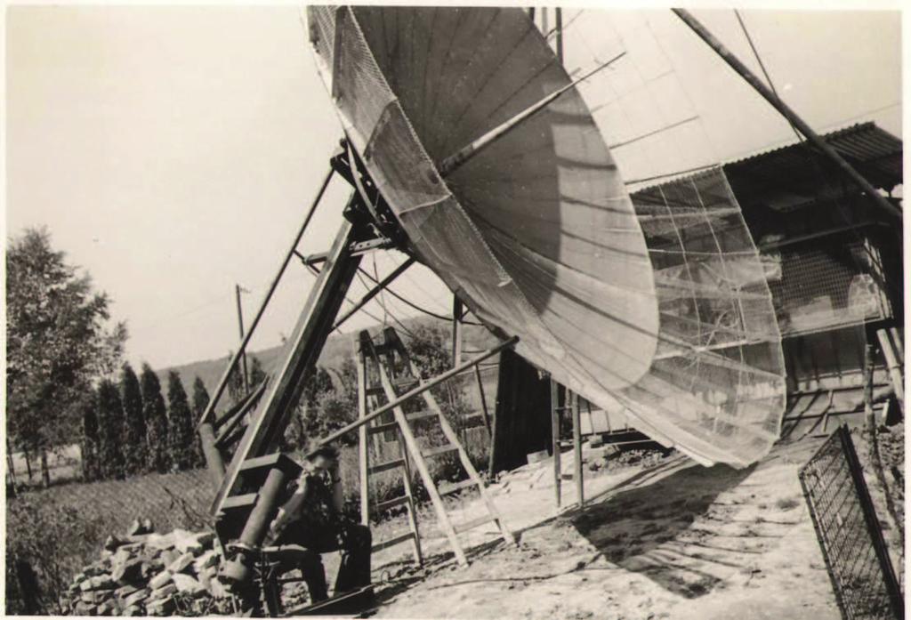 První spojení s polární montáží v květnu 1981 Polární osa ručně