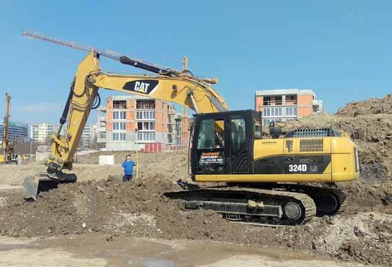 drapák G315B-D hydraulické kladivo CAT H115S radlice kompaktní, bezpřesahová záď Pásové rýpadlo CAT 324D L otočný o 360 šířka