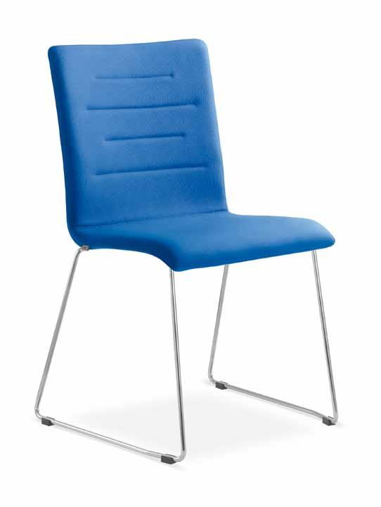 Univerzálnost série Oslo je dána kombinací celočalouněné skořepiny židle se čtyřmi různými typy podnoží.
