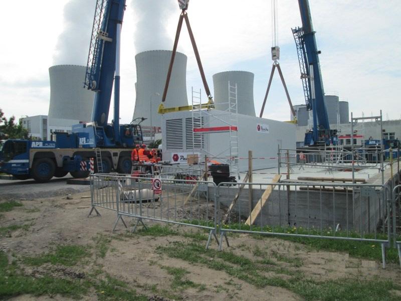 D339 Zajištění alternativních zdrojů (DGS) při ztrátě projektových zdrojů napájení JE Temelín (SBO) (2014) Provedení výkopových a bouracích prací pro konstrukci 2 ks ŽB základových bloků (29,09 x