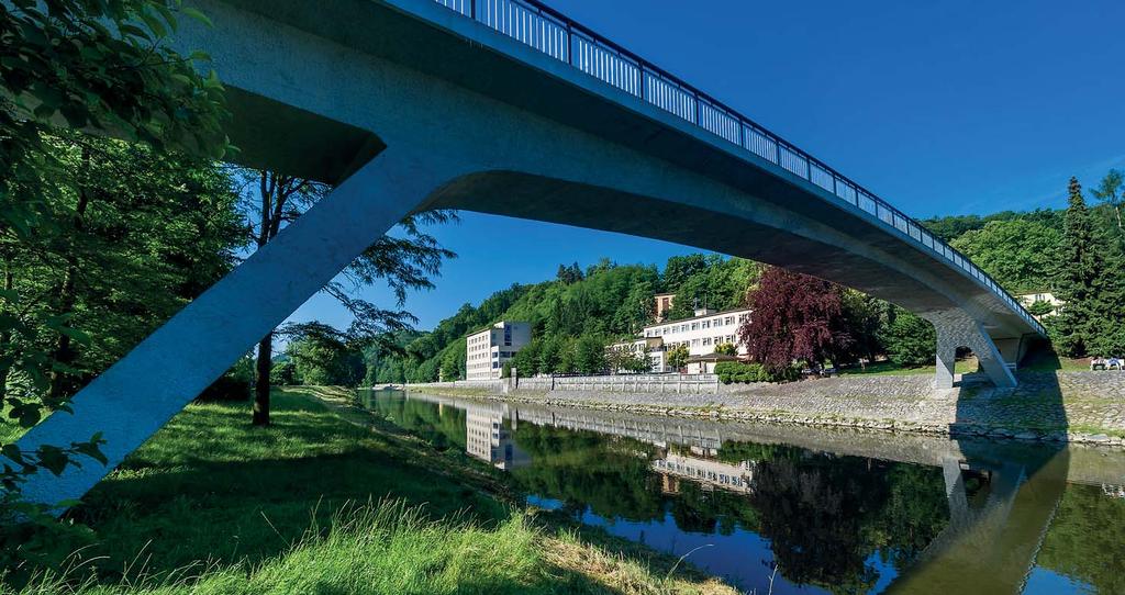 LÁZNĚ TEPLICE NAD BEČVOU Pečujeme o to nejcennější Vaše zdraví Historie Lázní Teplice nad Bečvou sahá až do roku 1553, a patří tak k nejstarším lázním na Moravě.