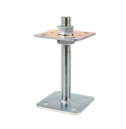 Patka pilíře s přivařenou maticí Statická ocelová svařovaná dvoudílná kotevní patka s možností výškového nastavení, galvanicky pozinkovaná.