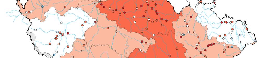 Oproti tomu hodnoty vydatnosti pramenů v jižních Čechách, Lužické Nisy a Moravy se zmenšily. Jako mírně podnormální byly hodnoceny pouze oblasti povodí horní Vltavy a Berounky.