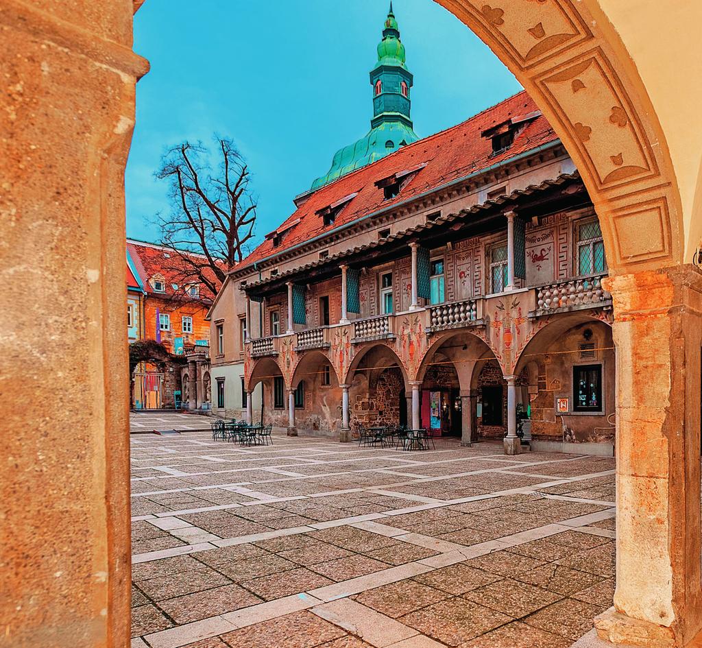 KRIŽANKE Zajímavosti 1 Jože Plečnik S úchvatnými stavbami největšího slovinského architekta se budete setkávat v hlavním městě takřka na každém kroku. Viz str.