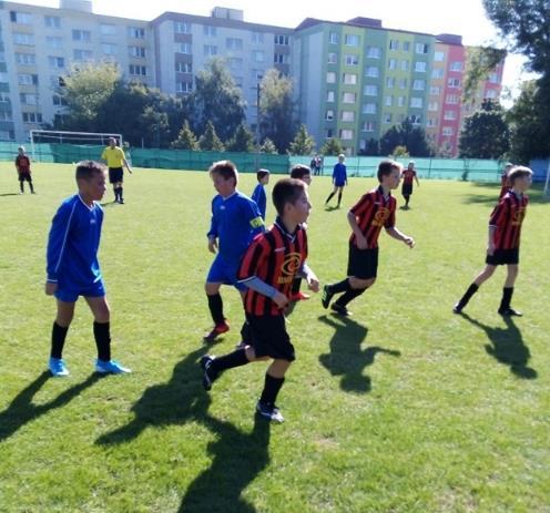 Naštěstí se nám povedlo ještě v posledním minutě prvního poločasu srovnat krásnou brankou po výborné kombinaci.