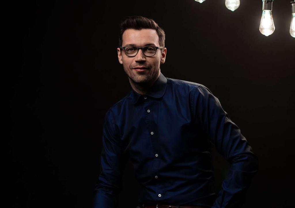 LUKÁŠ HEJLÍK & MYČK S FUNKCÍ COMFORTLIFT QuickSelect vyberte si čas mytí nádobí, který potřebujete.