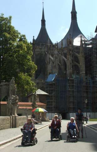 služby na území města Hradec Králové a naše služby navazují na jejich