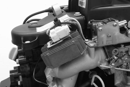 20 20 c 20 20 32119 - - c - Ovod regulátoru npětí - pojistk 20 A Záložní pojistk Ovod elektrického strtování - pojistk 20 A Otevřete držák pojistky