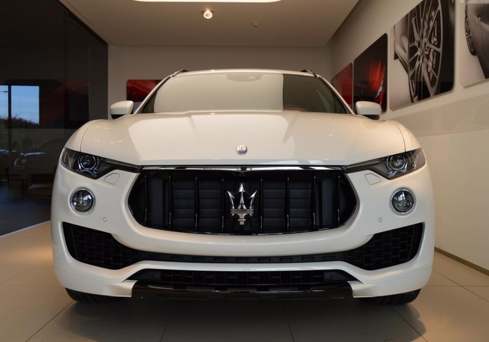 MASERATI LEVANTE GRANSPORT