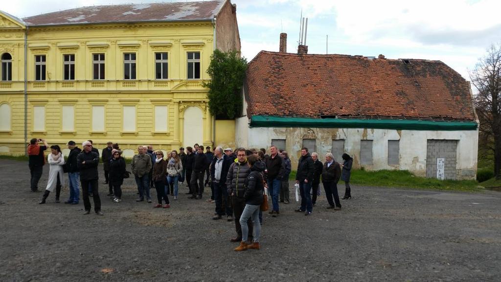 5 TOUR OF UNESCO Po semináři využila většina účástníků možnost navštívit stare chmelové sušárny, balírny a